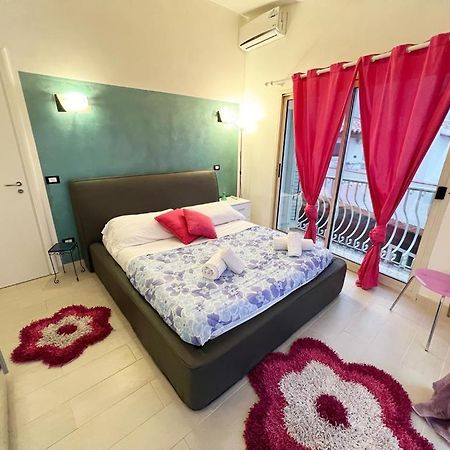 Apartment Taormina Center With Terrace, Via Celestino Penna 6 Экстерьер фото